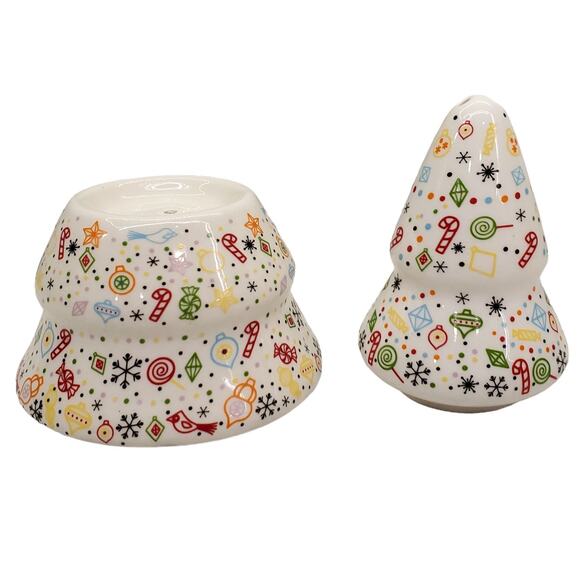 Vintage Hallmark Christmas Tree Salt and Pepper Shakers Table Decor Holidays - Picture 2 of 9